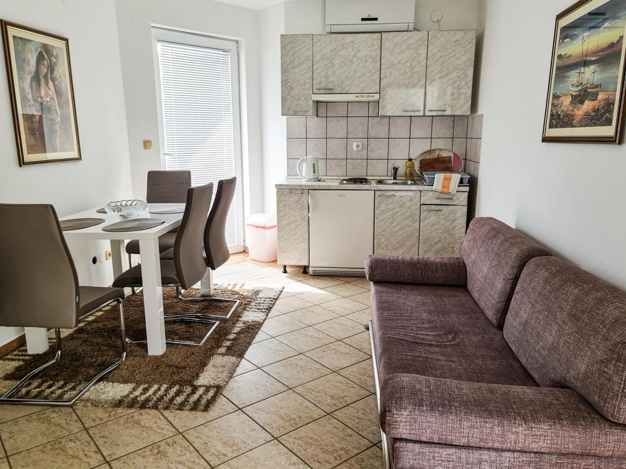 Apartments Benkovic Башка Экстерьер фото